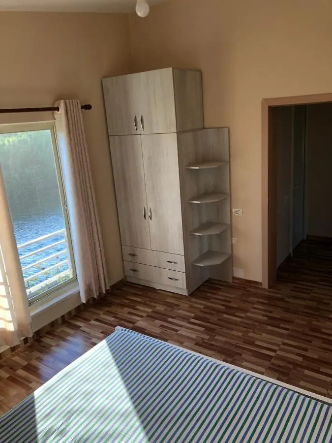 Sunnyside Villa Δυρράχιο